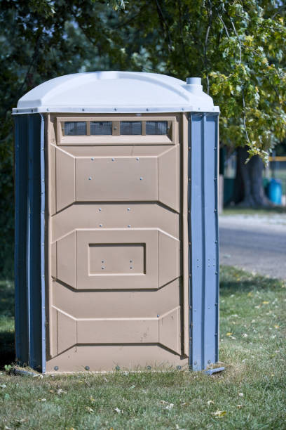 Portable Toilet Options We Offer in St Louis, MI